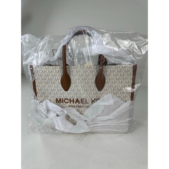 NEW Michael Kors Mirella Medium Tote Monogram Brown - Picture 2 of 4